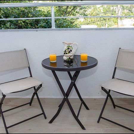 Apartmani Nela ซูโตมอเร ภายนอก รูปภาพ