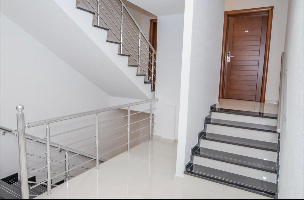Apartmani Nela ซูโตมอเร ภายนอก รูปภาพ