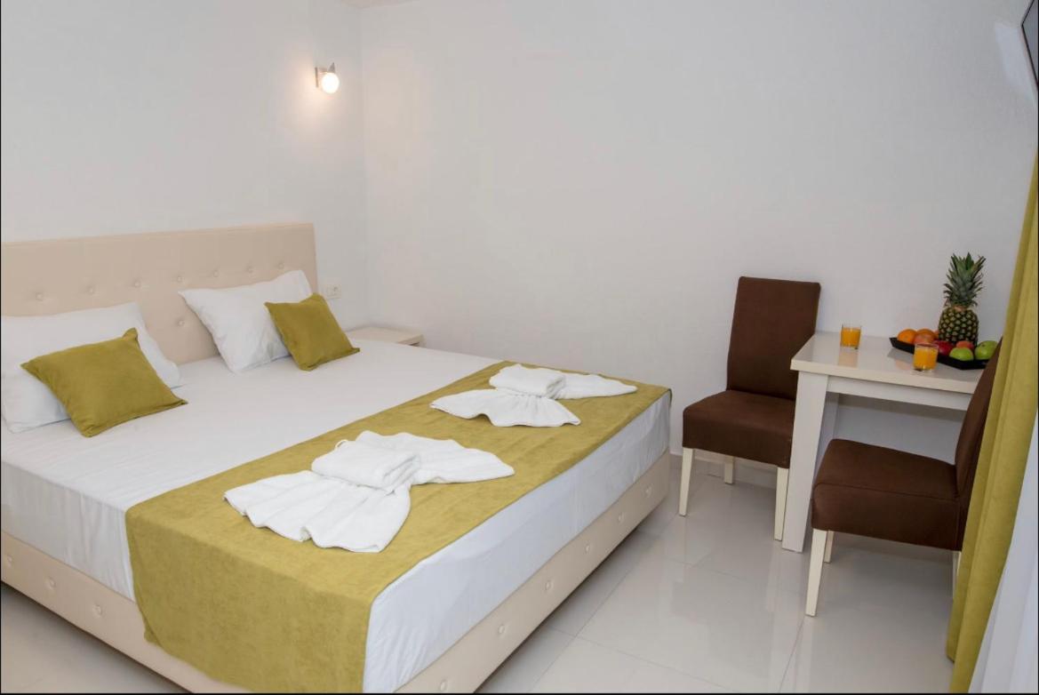 Apartmani Nela ซูโตมอเร ภายนอก รูปภาพ