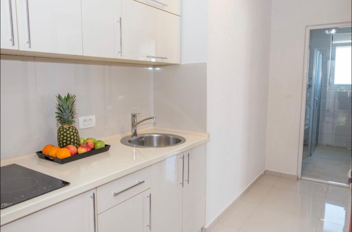 Apartmani Nela ซูโตมอเร ภายนอก รูปภาพ